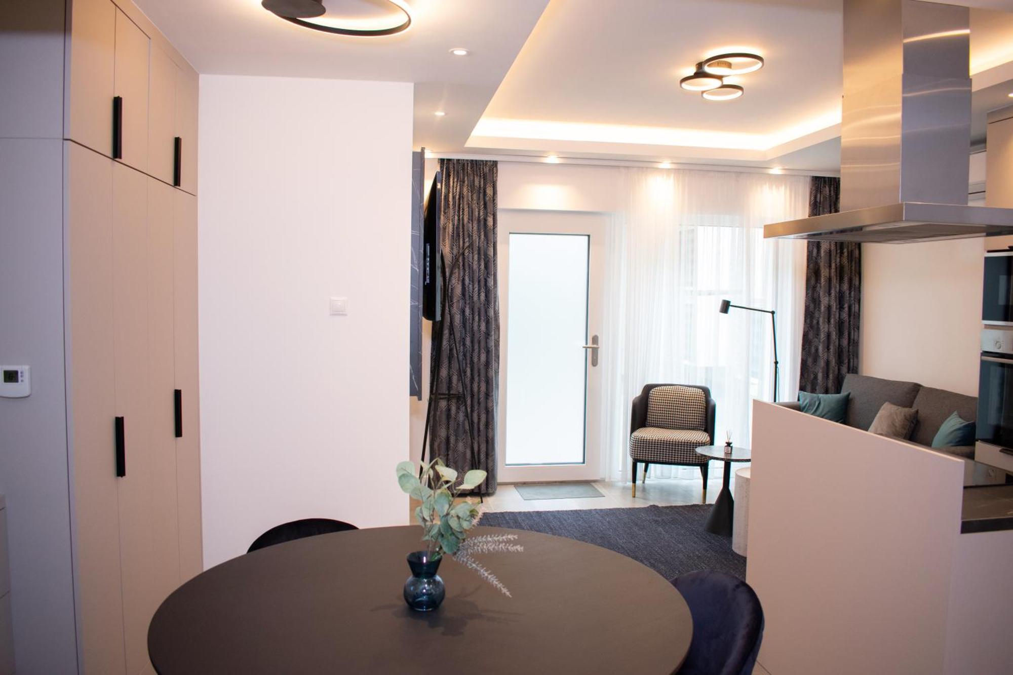 Luxury Cozy 2 Bdr Downtown Apt.4 Budapest Bagian luar foto