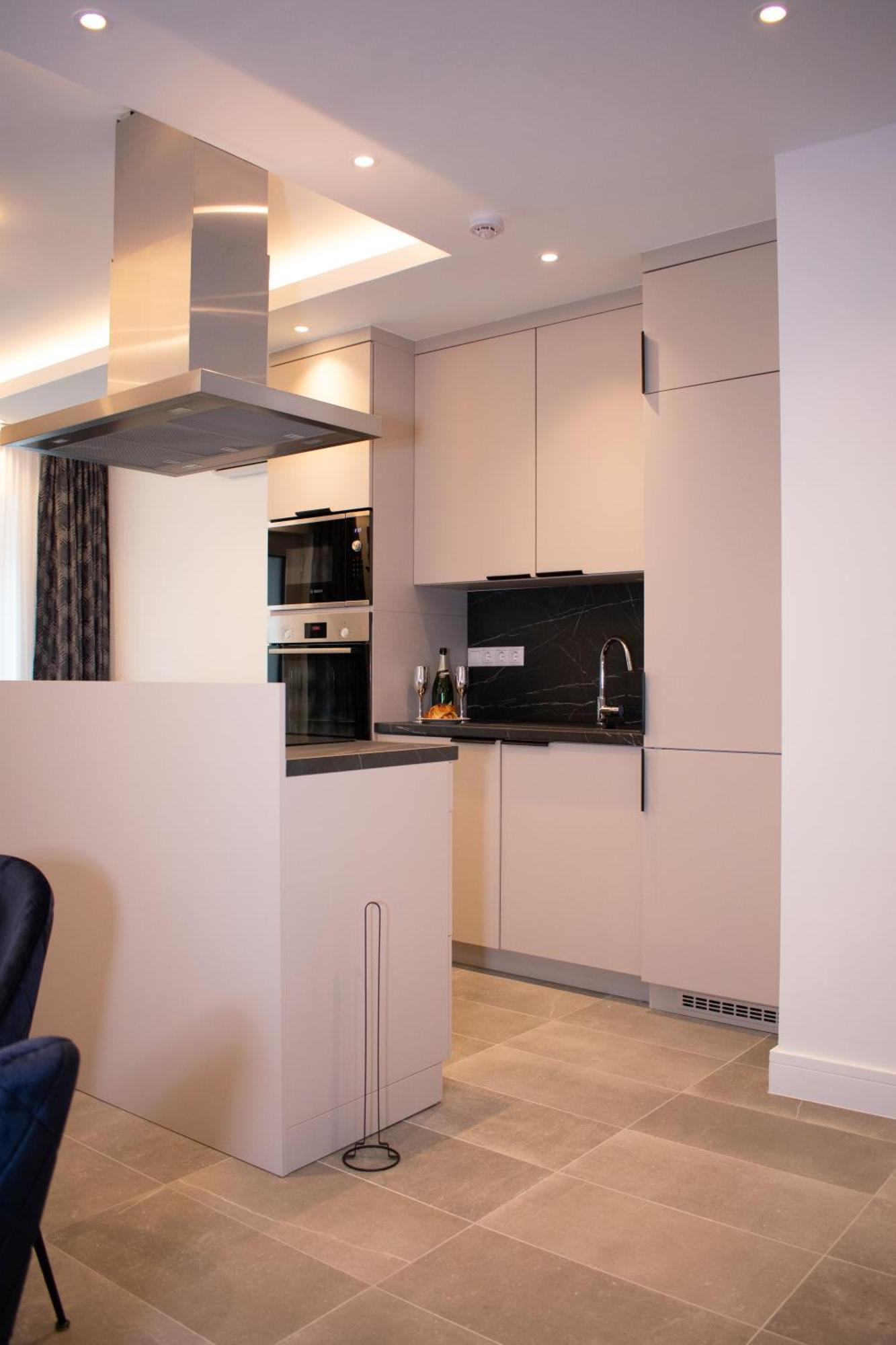 Luxury Cozy 2 Bdr Downtown Apt.4 Budapest Bagian luar foto